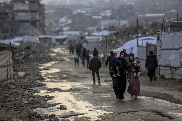 غزة: وفاة رضيعة في خانيونس بسبب البرد القارس
