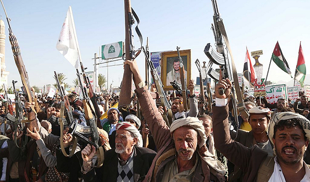 الحكومة اليمنية تسلم الحوثيين جثامين 26 من عناصرها