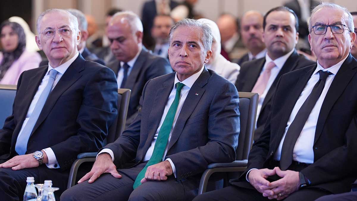 مندوبا عن الملك ..  رئيس الوزراء يرعى الاحتفال باليوم الدولي لمكافحة الفساد وإطلاق الاستراتيجية الوطنية للنزاهة ومكافحة الفساد