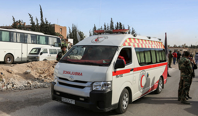 طفلة سقطت في بئر عميق في ادلب بسوريا وبعد 11 ساعة تم انقاذها 