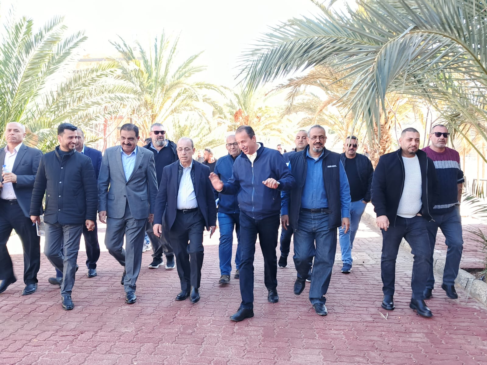 تمكين شباب وشابات الأزرق رؤية حكومية تُترجم على أرض الواقع